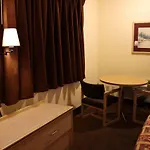 Tiki Lodge Motel
