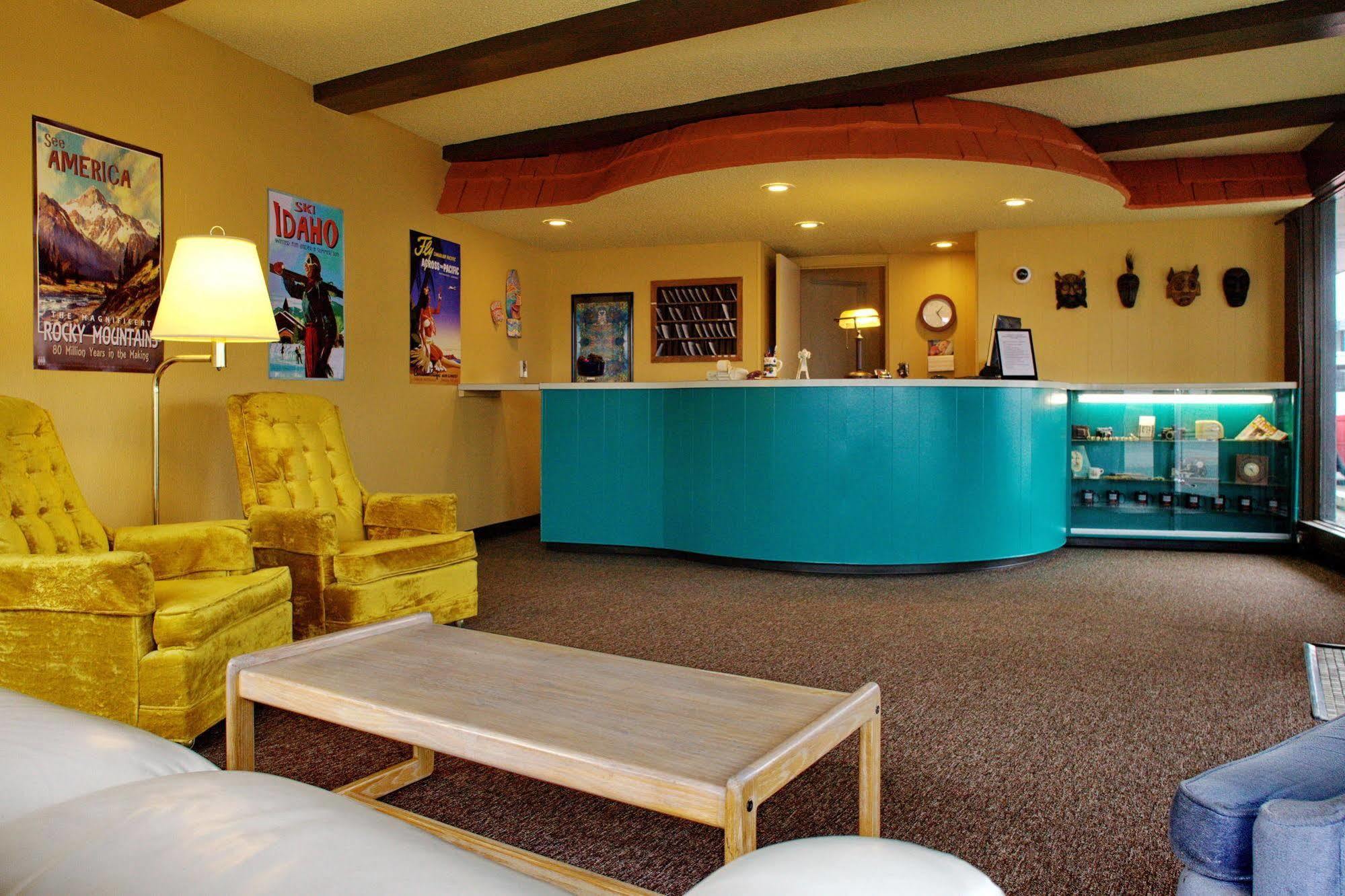 Tiki Motel Spokane